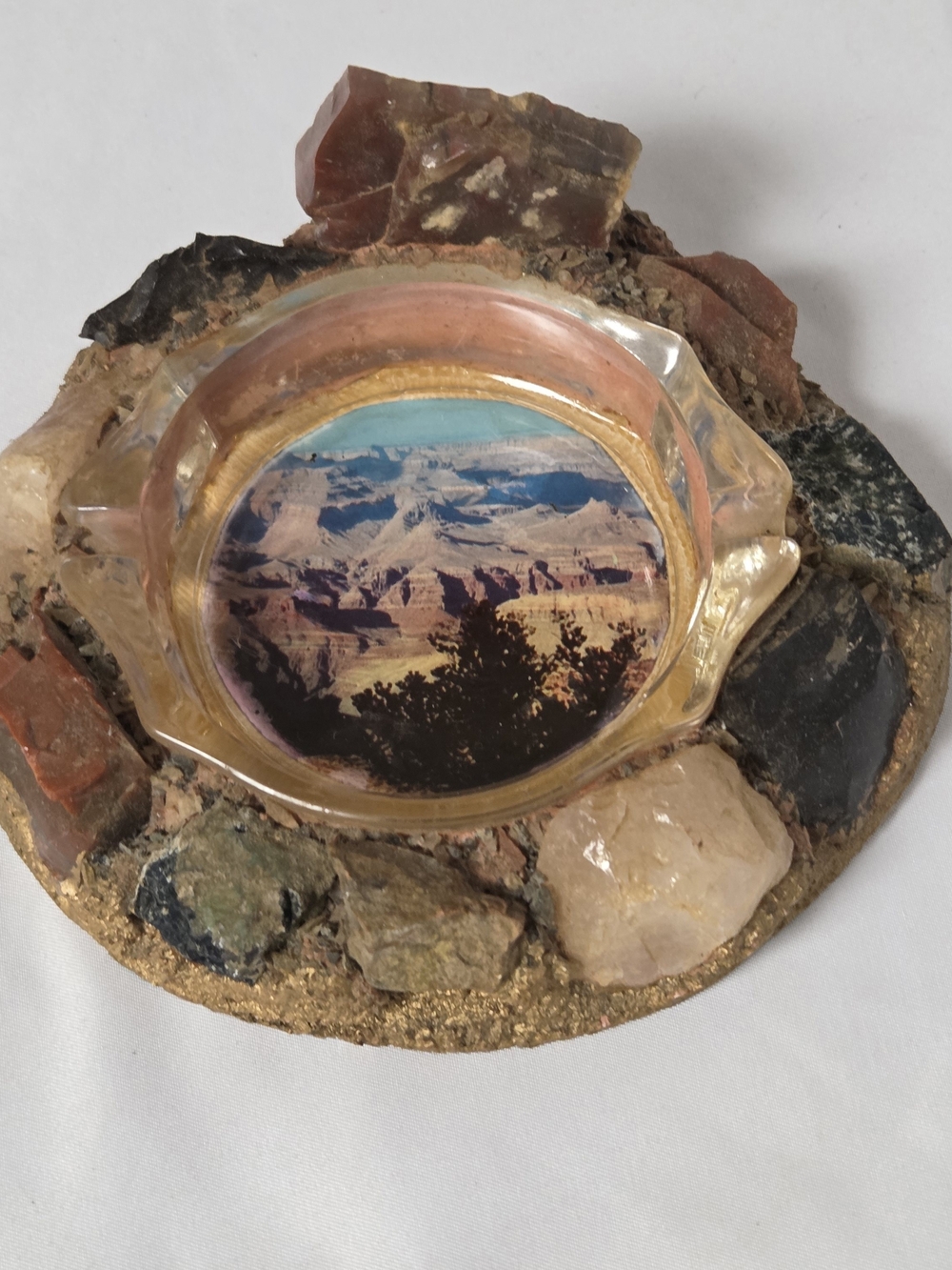Vintage Petrified Wood & Lucite Acrylic Grand Canyon Souvenir Ashtray